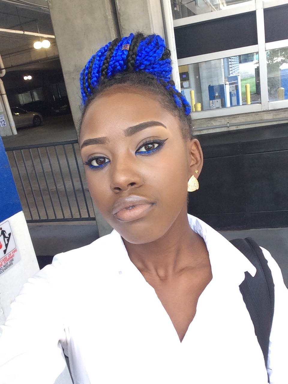 wordsofjay:  I got sent home from work today because my hair is too “extreme”.