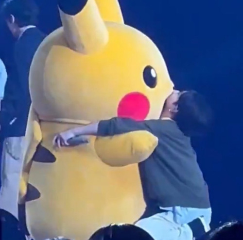 Jungwon Is Saurrrrr Cute IM SOBBING.