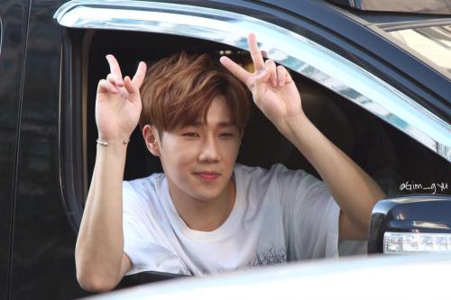 ©gim gyu do not edit, crop or remove watermark.