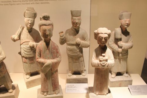 Stone figurines from the Song dynasty