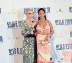 hellyeahrihannafenty:  Rihanna and Cara at the Valerian Premiere in Paris.