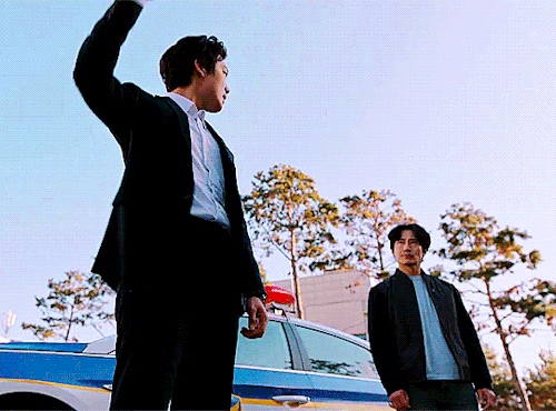 So Han Joo Won Makes An Entrance.