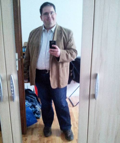 Cue #Roxette - "Dressed For Success" ;-) #me #mirror #selfie #shouldhavetidiedup 22.1.16 #latergram #Dortmund