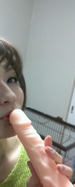 UPDATE EVERYDAY!!!http://vibrator-japanese.tumblr.com/