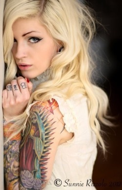 tattoogirls2:  HOTTER then HELL –> http://tattoogirls2.tumblr.com/