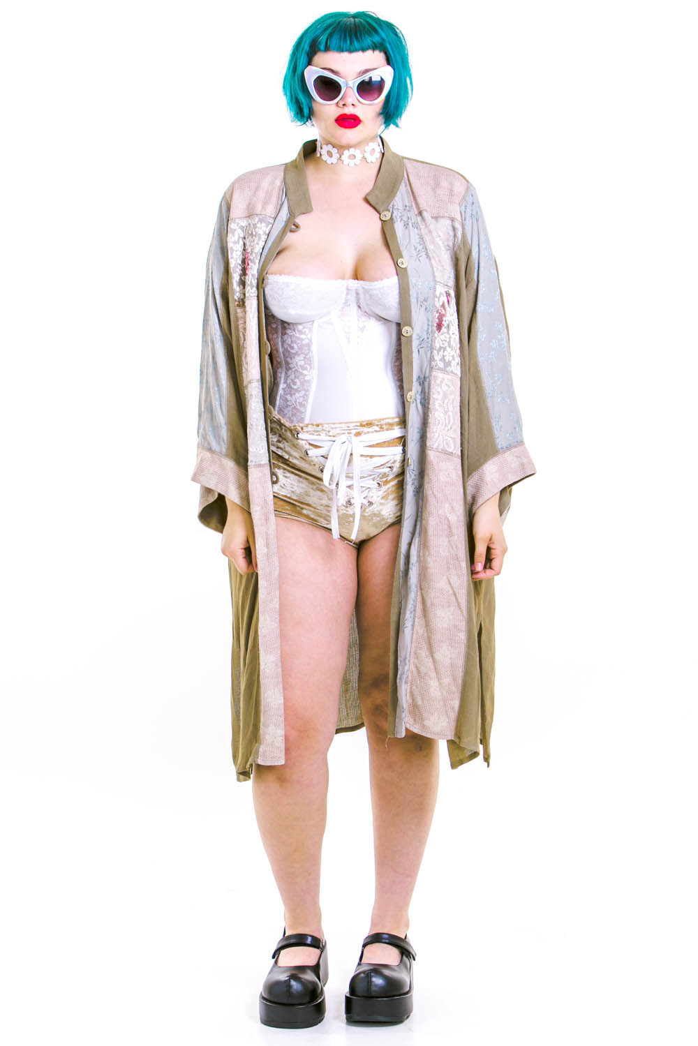 killerkurves:  Isabel Hendrix (5’10”, 38-33-47) in dusty-sage-jacket