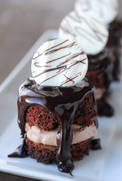 moncherrrrrrrr:  Luxury Brownie pe We Heart It.