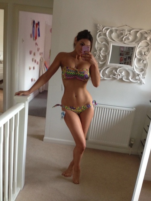 celebsnude115:  Luisa zissman leaks #1  || shnyyp.tumblr.com ||