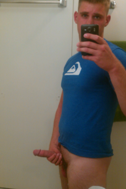 uniformsmakemehard:  Got to love the Marines!! 
