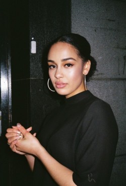 skull333: Jorja Smith