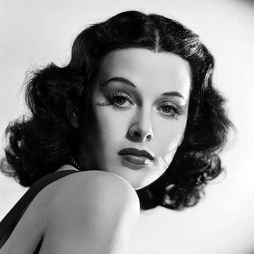 hedykiesler:Hedy Lamarr, Beverly Hills, 1942.