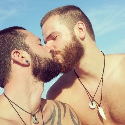 beardsftw:  [[ Follow BeardsFTW! ]] 