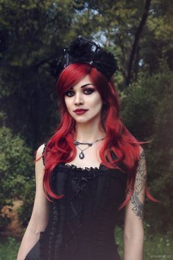 Gothicandamazing:   Model: Mary De Lisheadpiece: Mystic Threaddress: Burleska Corsets