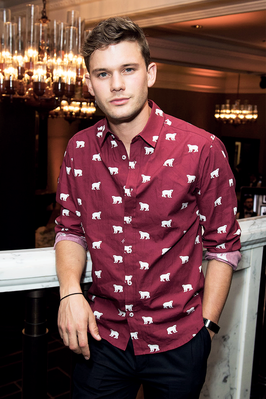 westwallys:  Jeremy Irvine attends the Inaugural International Fashion Show at Rosewood