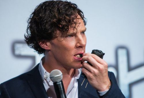 deareje:#BenedictCumberbatch promoting STID in Japan, July 16, 2013.