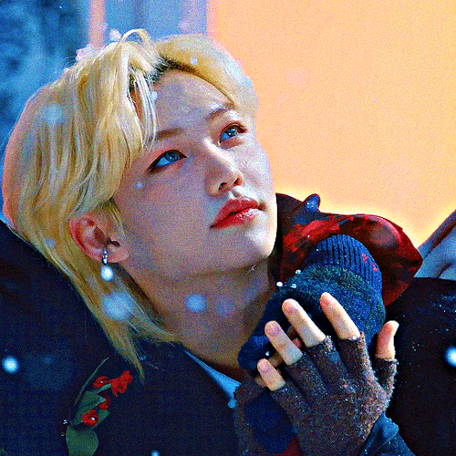 Felix + 24 To 25