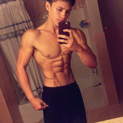 bulging teen muscles