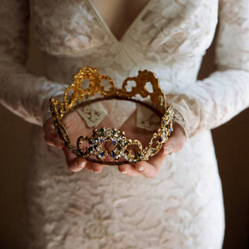inkxlenses: Royal tones | © Erica Elizabeth Design