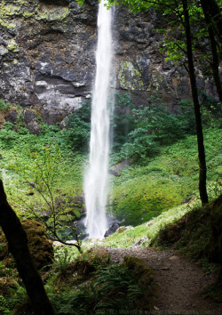 bright-witch: Columbia River Gorge ♢ Print