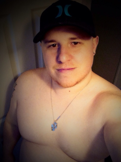 crocodilelogic:  Pre-shower selfie 