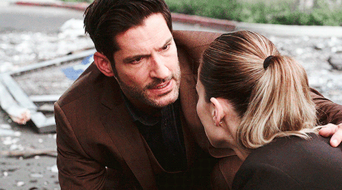 falllingthroughspace: Deckerstar → season 5A