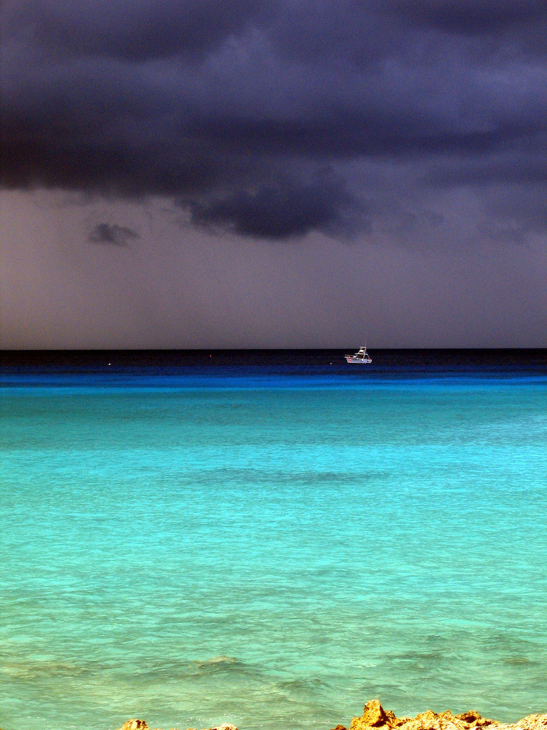intothegreatunknown:  Storm Colours