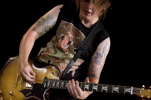 olober-psycho:   Lee Malia - Bring Me The Horizon. 