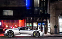 alexpenfold:  918. on Flickr.