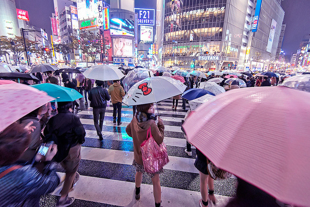 dreams-of-japan:  Rainy Night in Shibuya by tokyofashion on Flickr. 