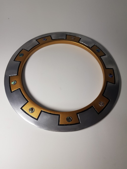 Chakram made of plastic. Diameter is 25cm. Two sides.Stone - imitation or natural New Zealand Paua A