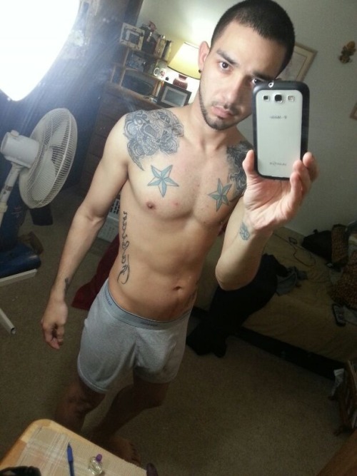 gaydudesexposed:  Benny Exina Houston