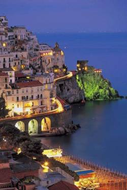angel-kiyoss:Amalfi Coast, Italy. 