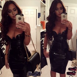 kittyinlatex:  carli is far too fab