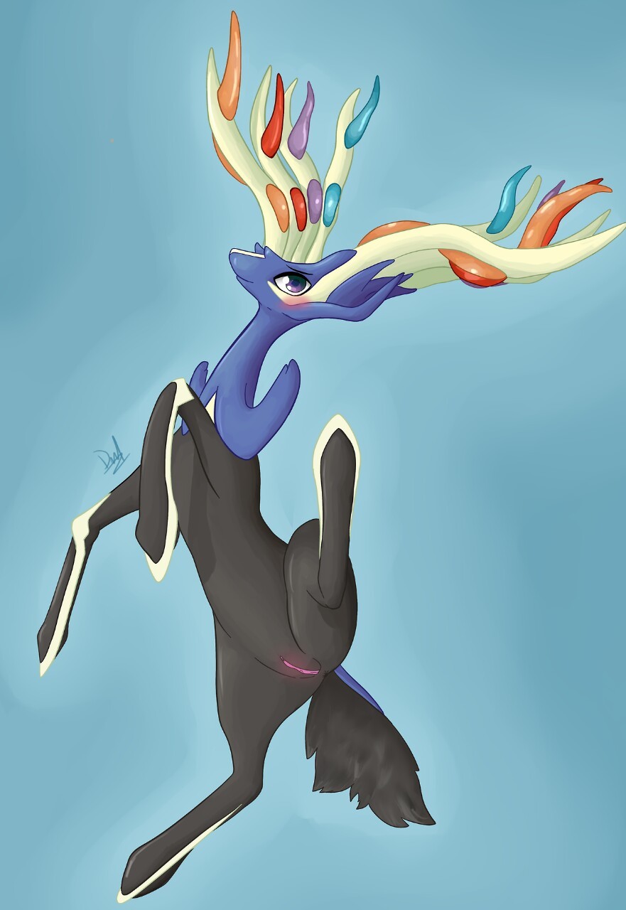 lucariofan97:  Female Xerneas by request 