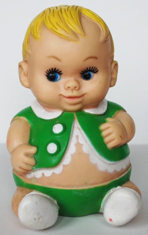 vintagetoyarchive:  UNEEDA: 1967 PLUMPEES Rubber Baby Squeak Doll 