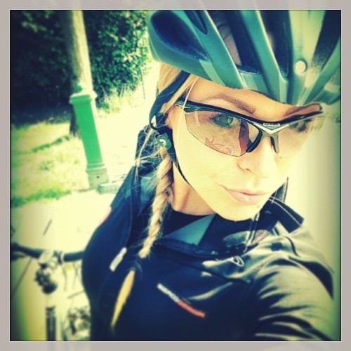 lacletaoficial: #bike #bici #rowerzystka #ciclismo #ciclista #rower #follovme by ulcia85 ift.