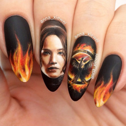 nailpornography:  mockingjay part 1 