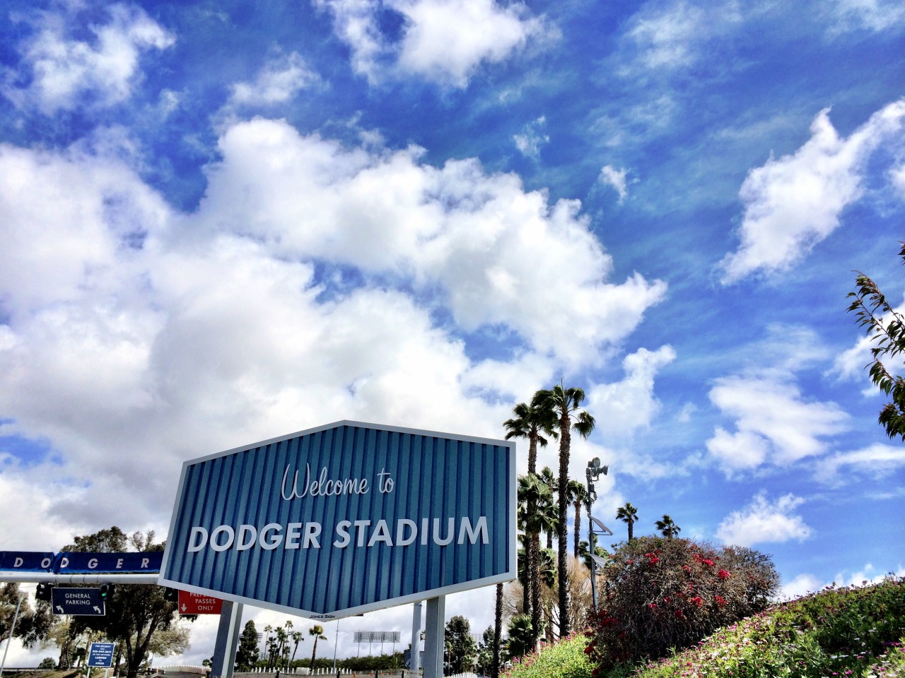 ladodgers:  Enhancements to Dodger Stadium unveiled: http://atmlb.com/1jwyqad