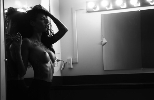 modeljenlynn:  Amazing black and white shot by Gregorio Photography