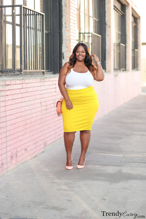 Just PeachyOutfit details on TrendyCurvy.comPhotographer: Steve Sauvemente