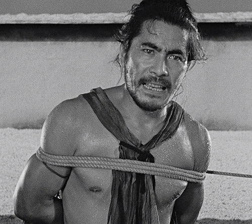 cinemaspast:Toshiro Mifune as TajomaruRASHŌMON / 羅生門 (1950) dir. Akiro Kurosawa 