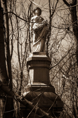 natehughesphoto:  Abandoned Monument  Mount