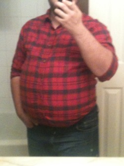 brandonlynn83:  This is my costume for a Halloween party tomorrow, not that big because it’s gonna be crowded. I’m supposed to be a fat lumberjack. 