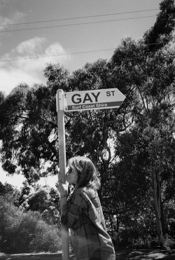 boys-and-suicide:  my street 