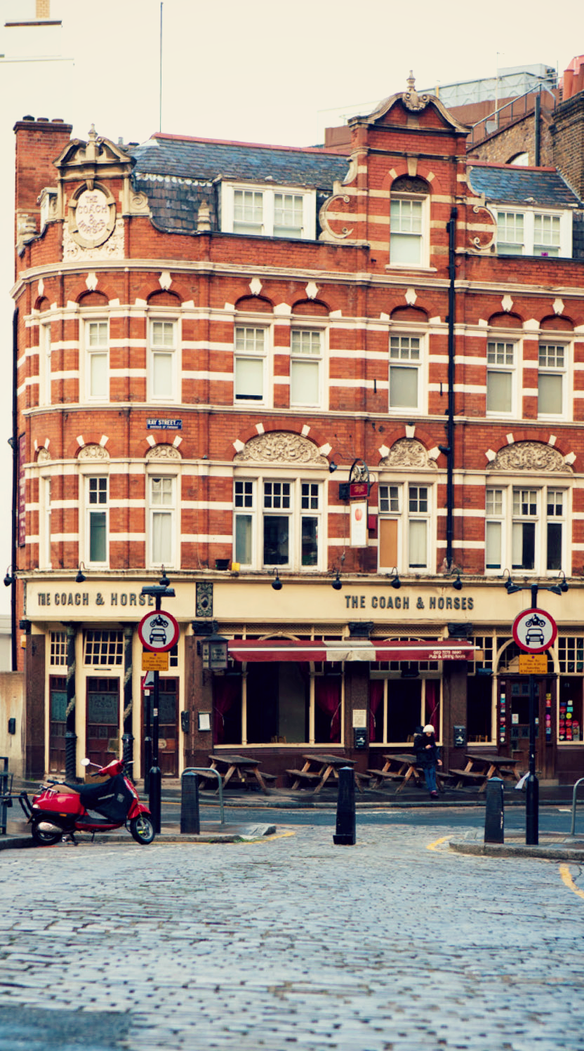 minilondon:  The Coach and Horses, Ray street, London 