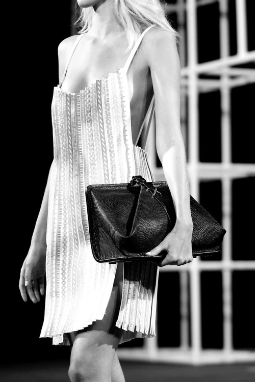 le-monde-sans-couleur: Alexander Wang S/S 2014