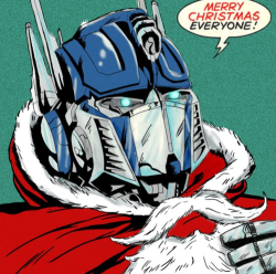 bootylicious-buggy:  ryssa-aquicoine:  I don’t know why, but I find this picture waaaaaay more better than G1 Optimus dressed in a Santa suit. Yeah! Movie!Optimus wishes you all a Merry Christmas! &lt;3  HO HO ROLL OUT. 