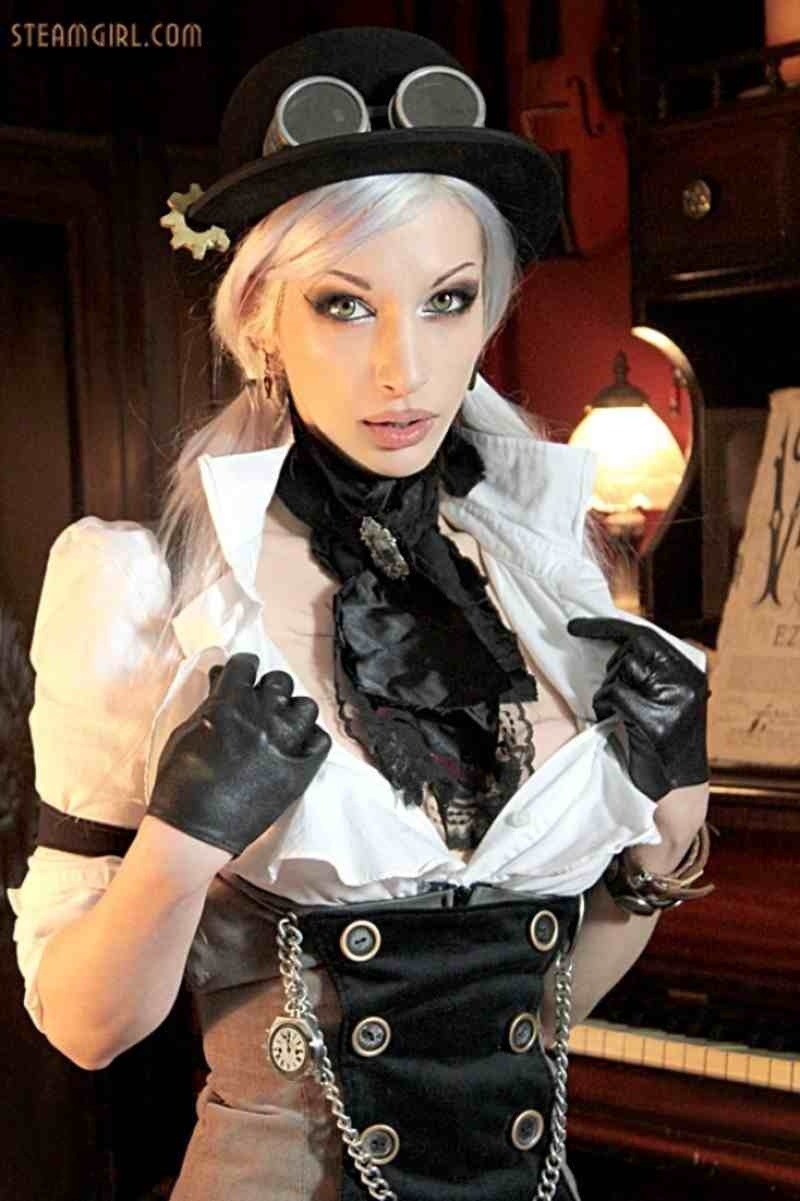 bout2ninjayomom:  Steam Girl Kato. 