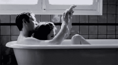 cutelovingcouplesgif:  happy couple  Yasssss