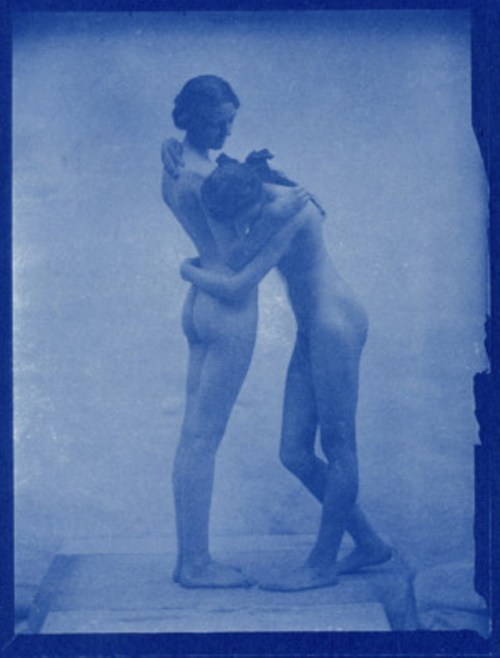 madivinecomedie: Edward Linley Sambourne. Two models embracing 1904 See also